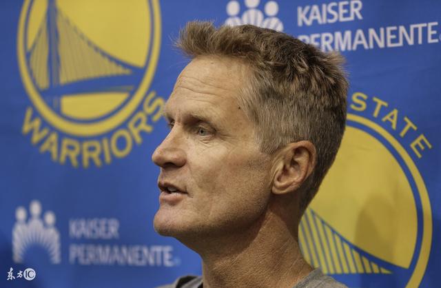  勒沃库森边路传中战术奏效，破解弗赖堡密集防守  